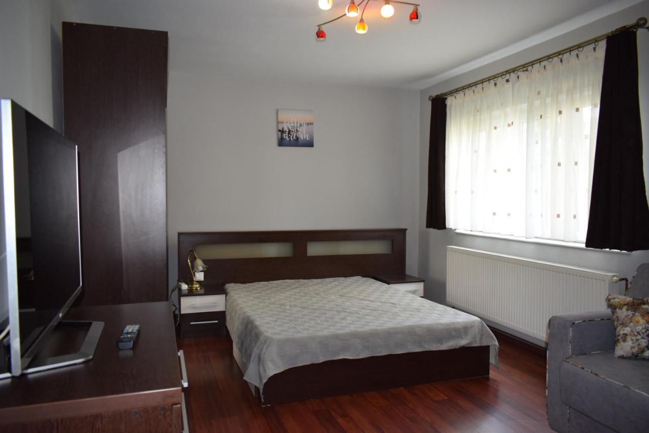 Apartment Cathedral View Republicii Rhbm